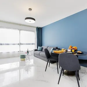 https://gray-dalbion-3i7-yourhosthelper.fr-provencehotel.com
